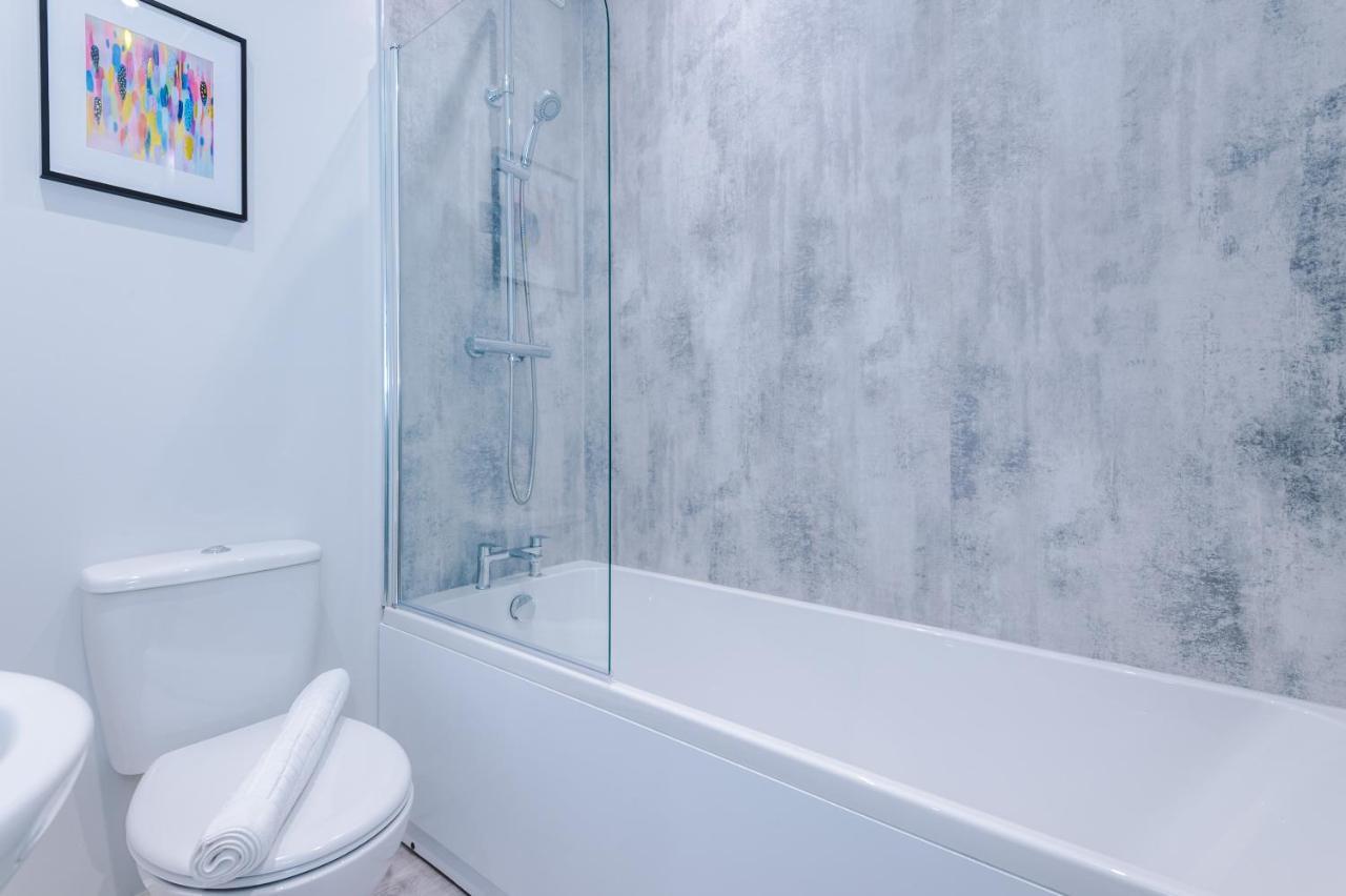 Beechwood Lodge Serviced Apartment Coventry Eksteriør billede